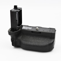 USED SONY VG-C4EM  GRIP