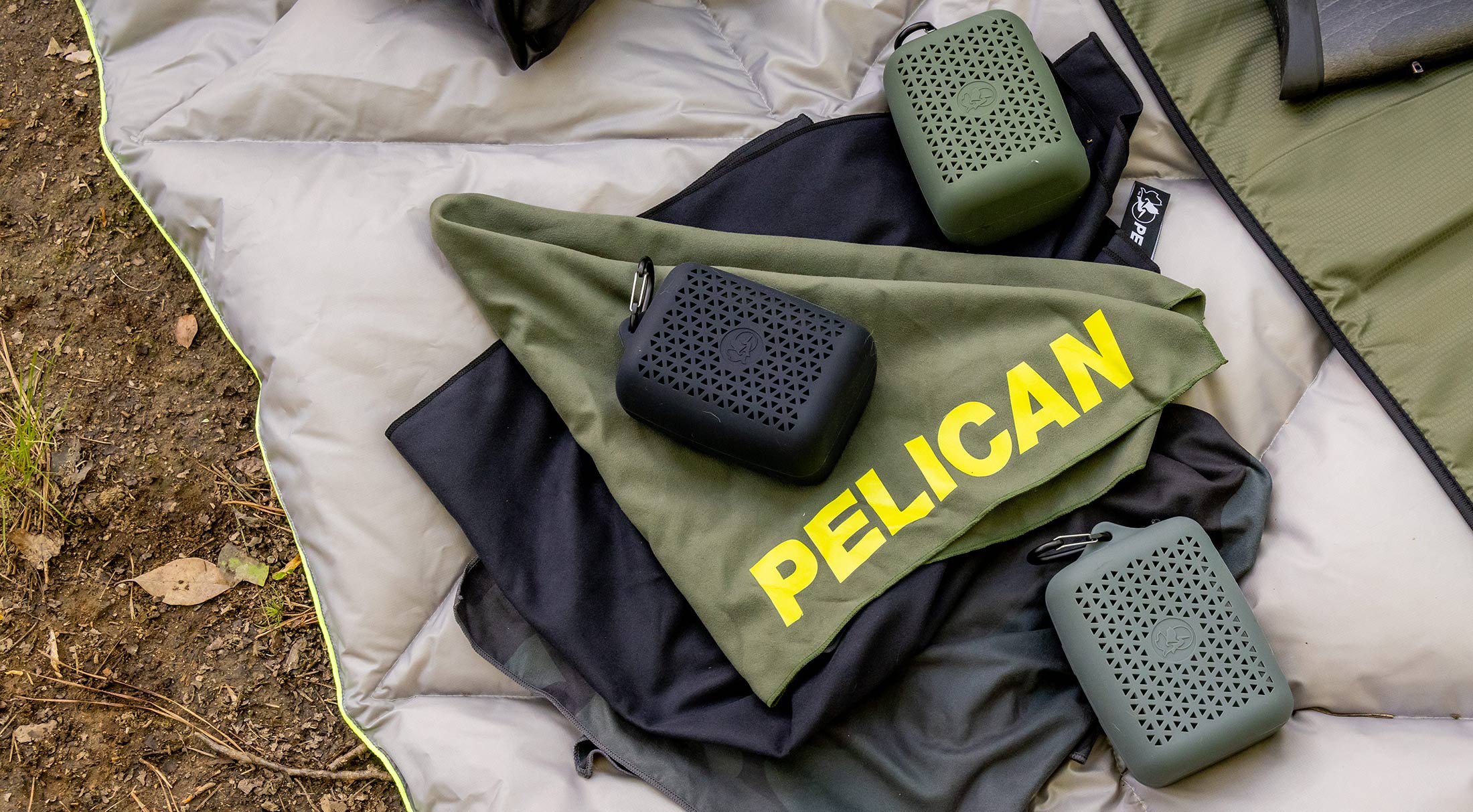 towels with carrying case